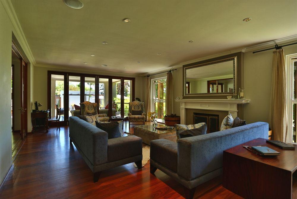L'Avenir Country Lodge Stellenbosch Exterior foto
