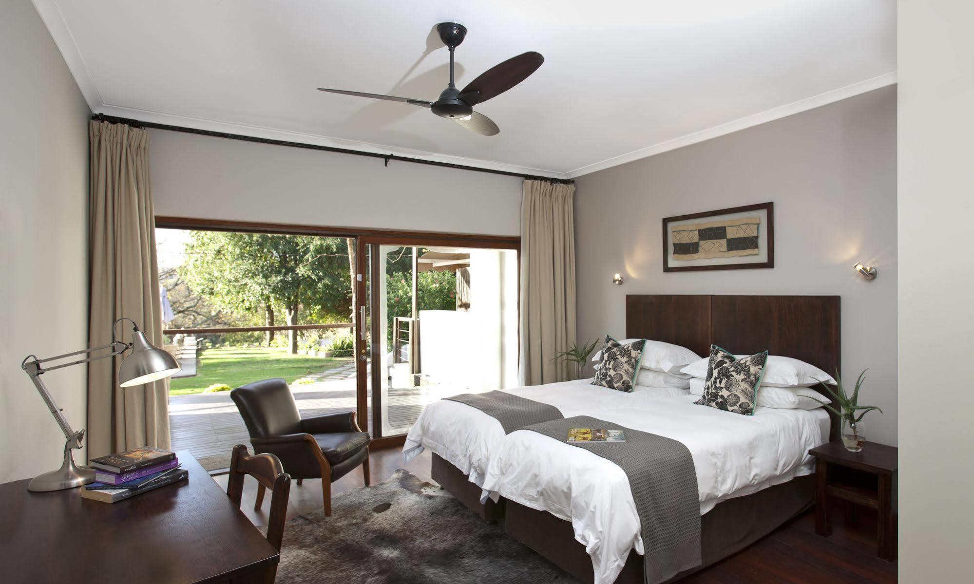 L'Avenir Country Lodge Stellenbosch Exterior foto